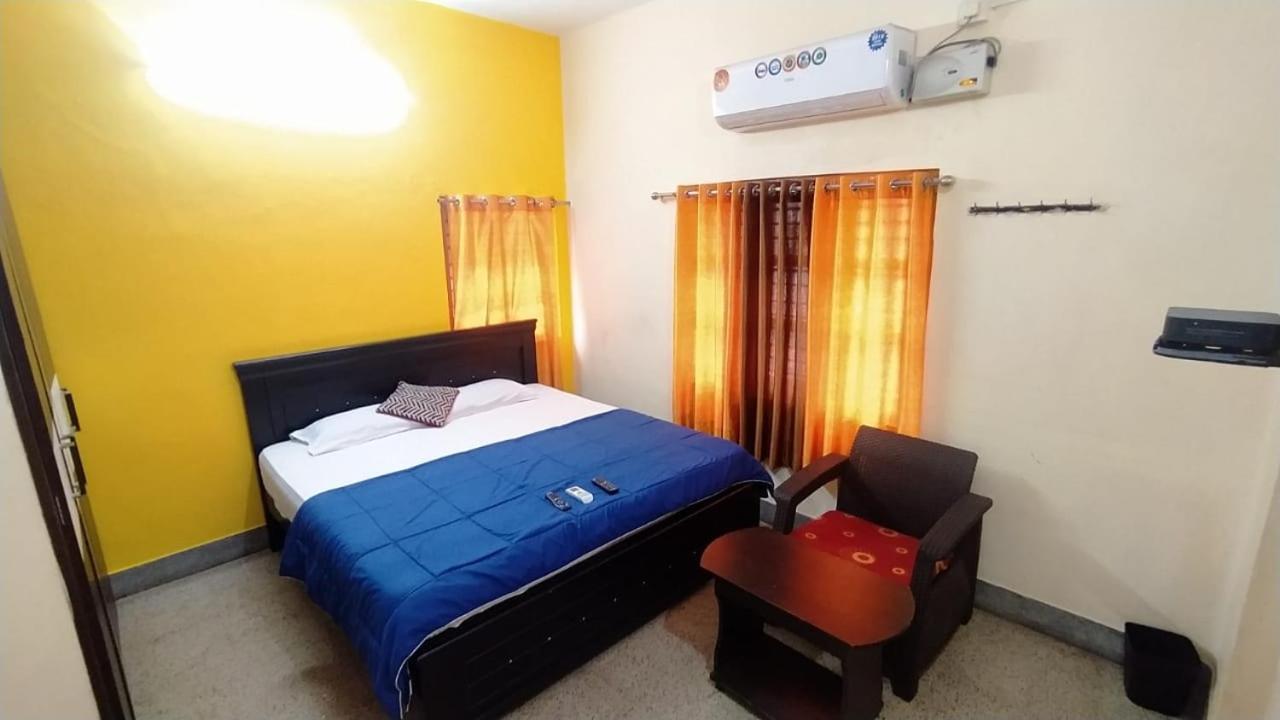 Kushi Homestay Guest House วิสาขปัตนัม ภายนอก รูปภาพ